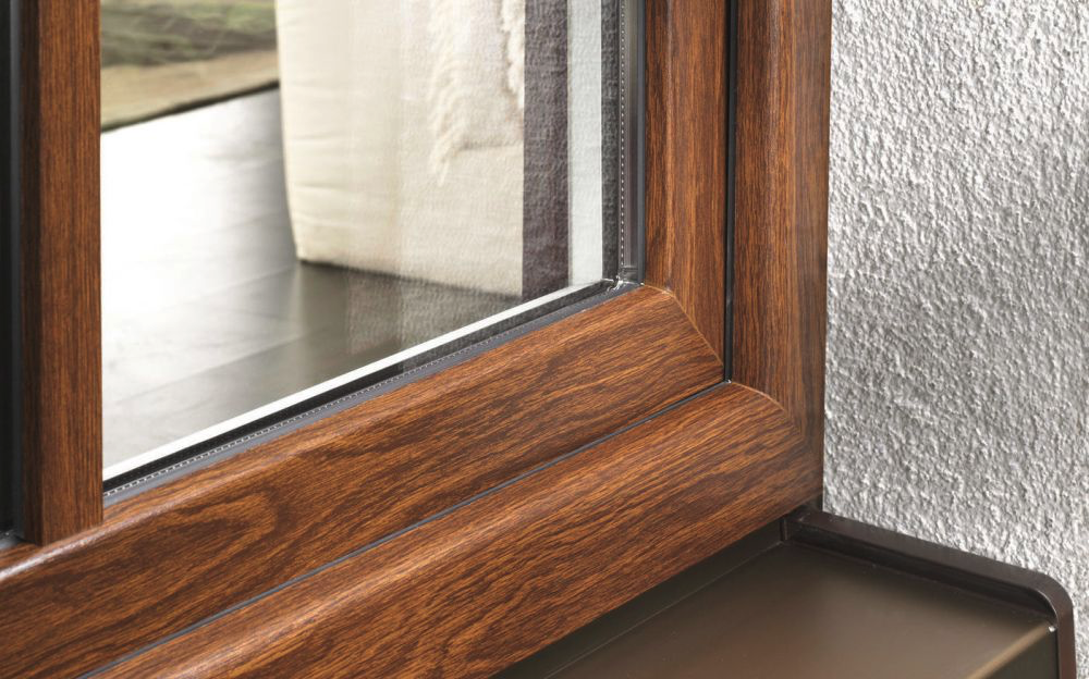 Ламинированный профиль на окна