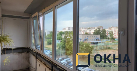 Остекление балкона под ключ