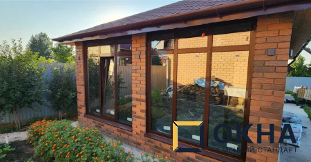Остекление коттеджей под ключ
